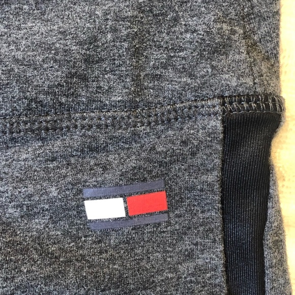 Tommy Hilfiger Women’s Sport Leggings - Picture 3 of 5